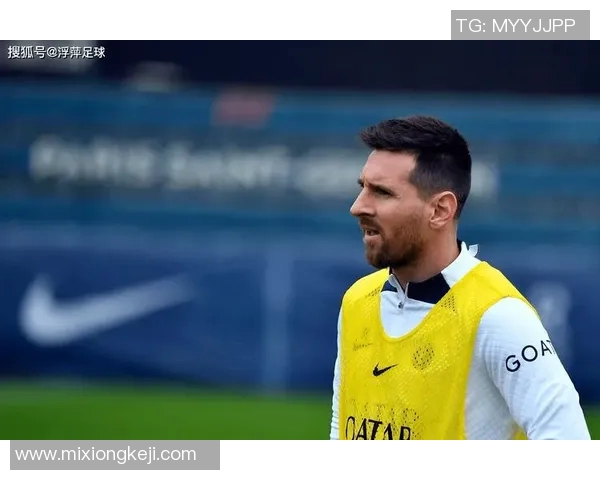 东欧足球明星风采展现球场上的传奇与荣耀尽在其中